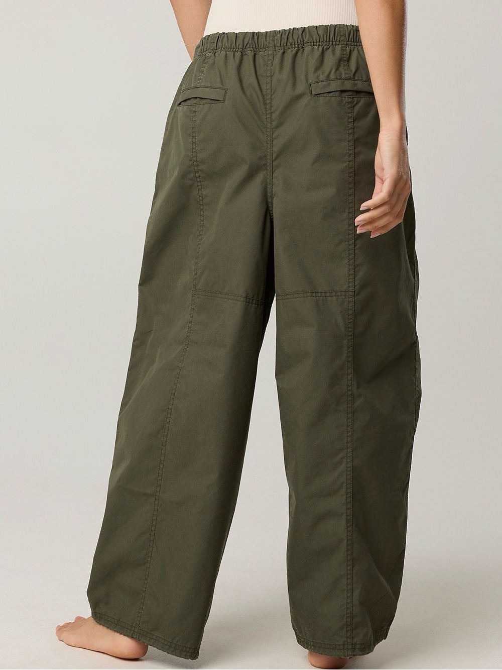 Aerie Women’s Baggy Wide Leg Cargo Pants Olive Green Size Large